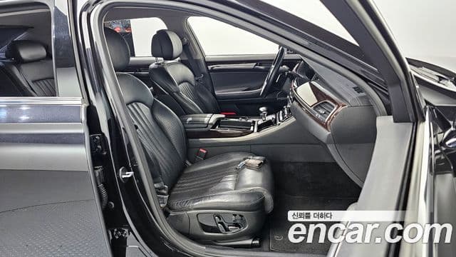 2018 Genesis EQ900 — миниатюра 9