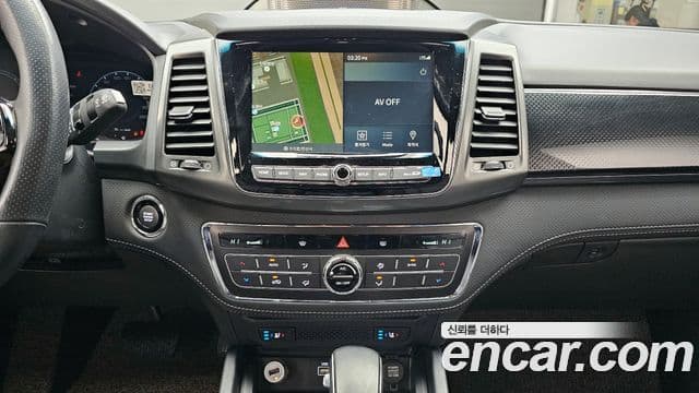 2022 SsangYong The New 렉스턴 스포츠 칸 — миниатюра 3