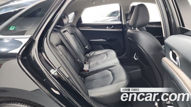 2020 Kia (Киа) K5 Hybrid 3rd Gen — миниатюра 7