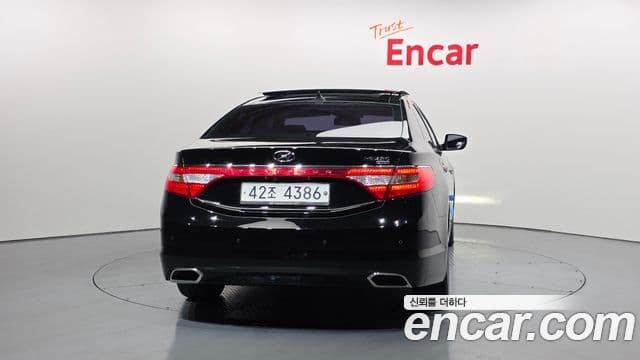 2014 Hyundai (Хёндэ) Grandeur HG — миниатюра 3