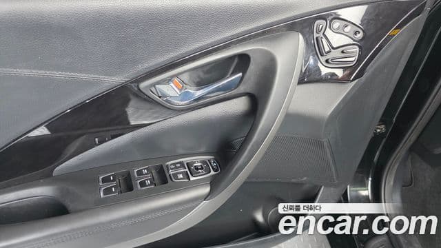 2014 Hyundai (Хёндэ) Grandeur HG — миниатюра 9