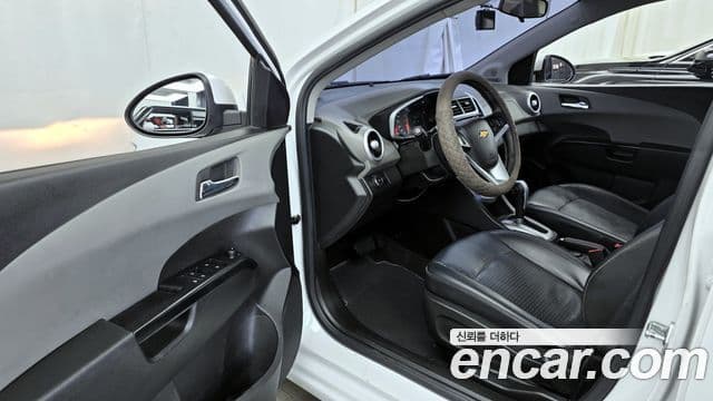 2016 Chevrolet The New 아베오 세단 — миниатюра 10