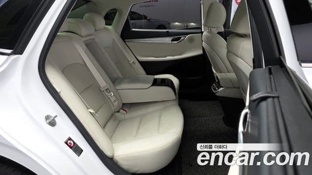2022 Hyundai (Хёндэ) The New Grandeur IG — миниатюра 7