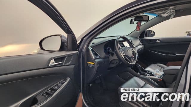 2016 Hyundai (Хёндэ) All New Tucson — миниатюра 8