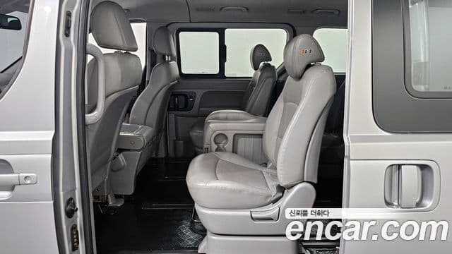 2014 Hyundai (Хёндэ) Grand Starex — миниатюра 9