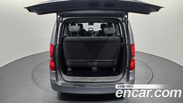 2014 Hyundai (Хёндэ) Grand Starex