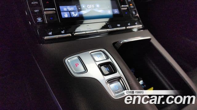 2020 Hyundai (Хёндэ) The New Grandeur IG Hybrid — миниатюра 9