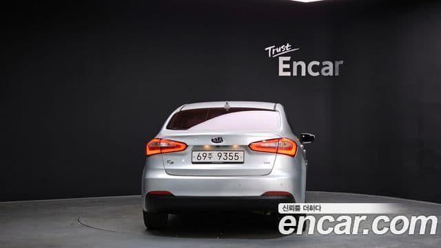 2013 Kia (Киа) K3 — миниатюра 6