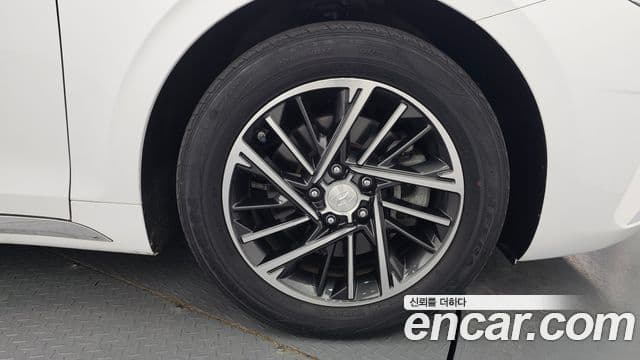 2021 Hyundai (Хёндэ) The New Grandeur IG — миниатюра 5