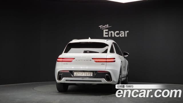 2022 Genesis GV70 — миниатюра 9