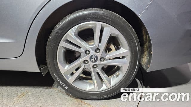 2017 Hyundai (Хёндэ) Avante AD — миниатюра 3