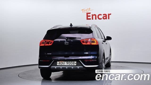 2018 Kia (Киа) Niro — миниатюра 8