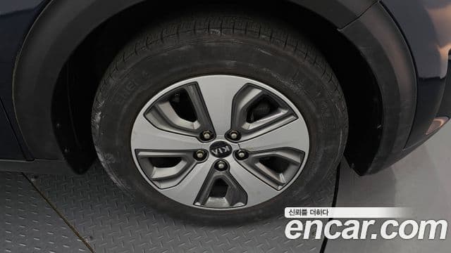 2018 Kia (Киа) Niro