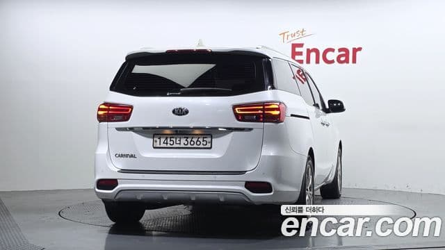 2019 Kia (Киа) The New Carnival