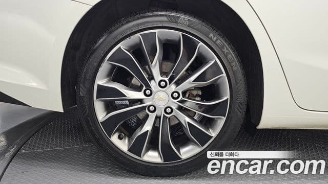 2016 Chevrolet All New Malibu — миниатюра 4