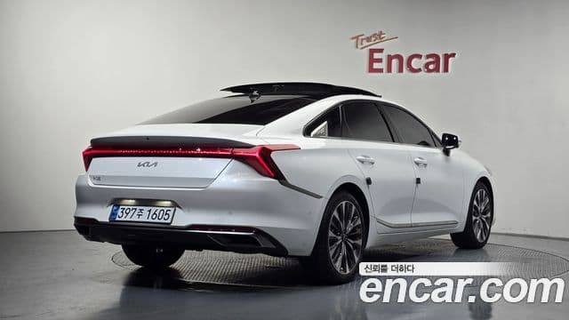 2021 Kia (Киа) K8 — миниатюра 7