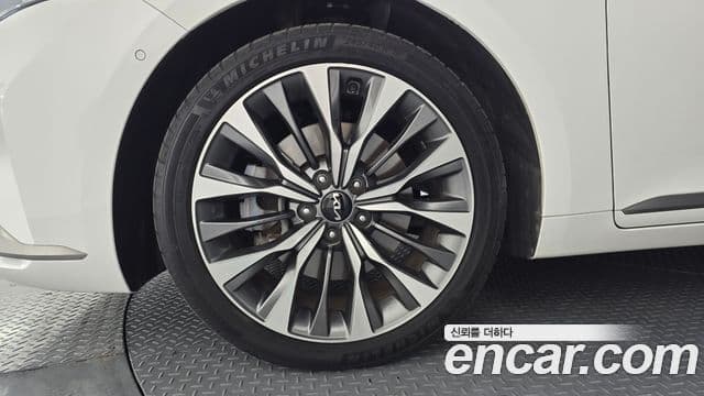 2021 Kia (Киа) K8 — миниатюра 8