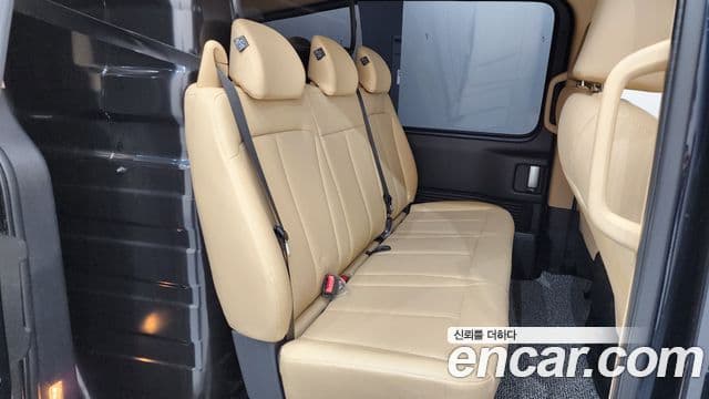 2024 Hyundai (Хёндэ) 스타리아 — миниатюра 6