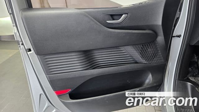2024 Hyundai (Хёндэ) 스타리아 — миниатюра 4