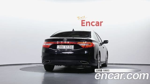 2012 Hyundai (Хёндэ) Grandeur HG