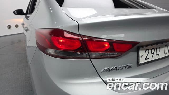 2015 Hyundai (Хёндэ) Avante AD — миниатюра 9