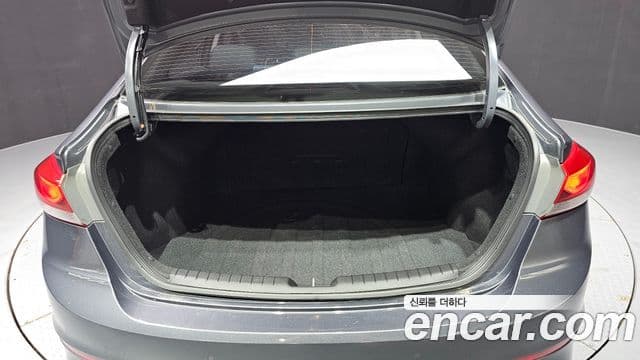 2017 Hyundai (Хёндэ) Avante AD — миниатюра 10