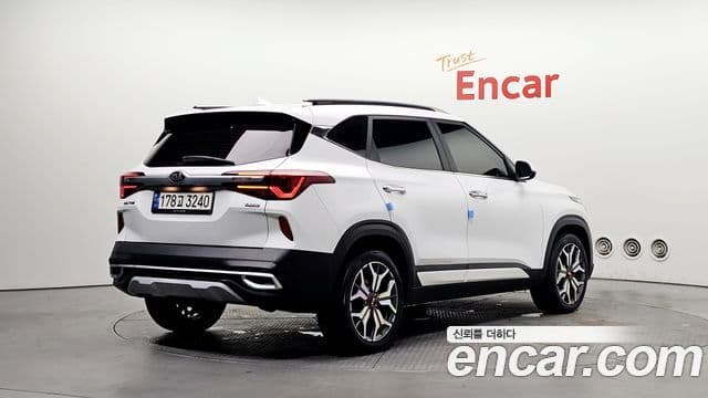 2021 Kia (Киа) Seltos — миниатюра 4