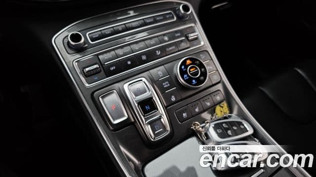 2020 Hyundai (Хёндэ) The New Santa Fe — миниатюра 3