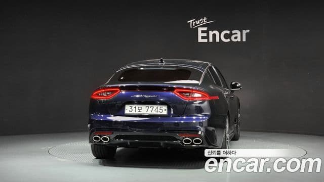 2019 Kia (Киа) 스팅어 — миниатюра 5