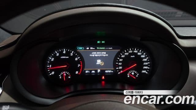 2019 Kia (Киа) 스팅어 — миниатюра 3