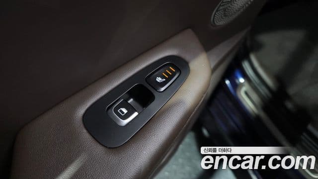2019 Kia (Киа) 스팅어 — миниатюра 4