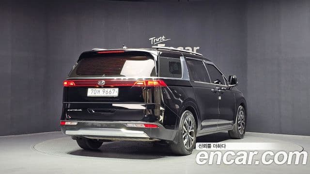 2020 Kia (Киа) Carnival 4th Gen — миниатюра 10