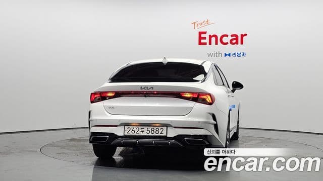 2023 Kia (Киа) K5 3rd Gen — миниатюра 8