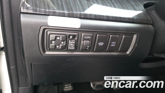2011 Renault Korea SM7 New Art — миниатюра 7