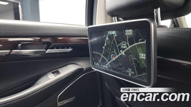 2016 Genesis EQ900 — миниатюра 5