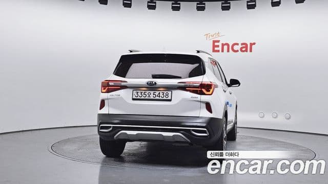 2021 Kia (Киа) Seltos — миниатюра 3