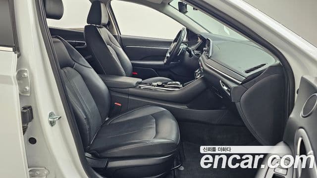 2022 Hyundai (Хёндэ) Sonata (DN8) — миниатюра 3
