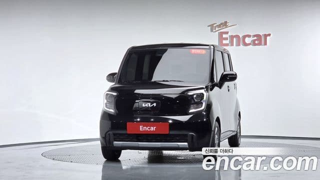 2025 Kia (Киа) The New Ray EV — миниатюра 8