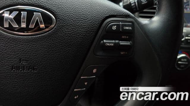 2013 Kia (Киа) K3 — миниатюра 6