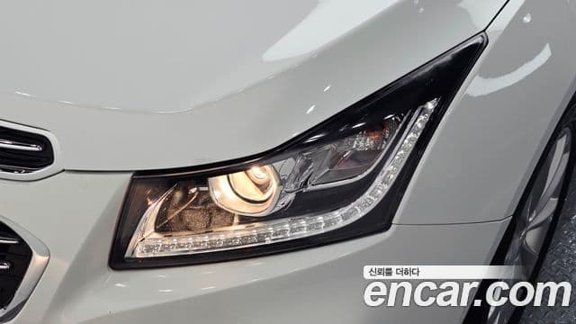 2016 Chevrolet 어메이징 뉴 크루즈 — миниатюра 8