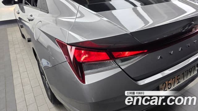 2021 Hyundai (Хёндэ) Avante Hybrid (CN7) — миниатюра 5
