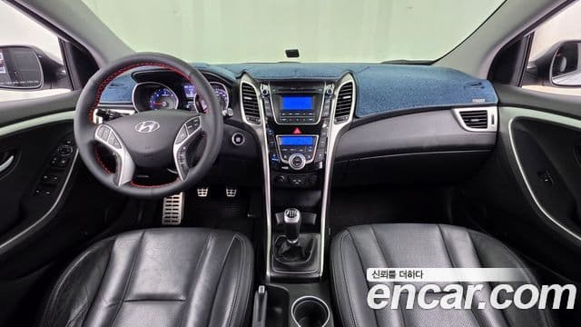 2013 Hyundai (Хёндэ) i30(신형) — миниатюра 10