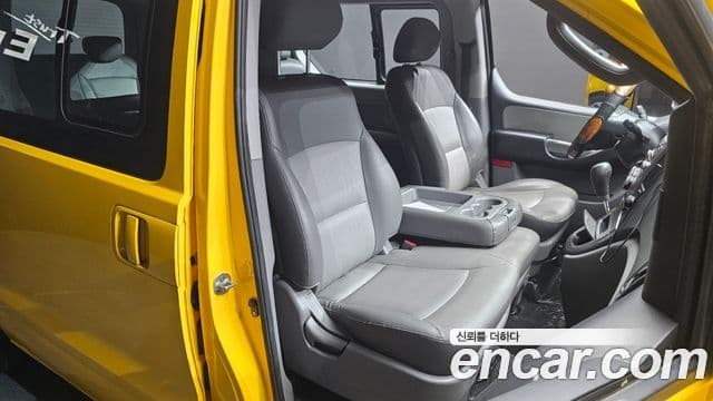 2011 Hyundai (Хёндэ) Grand Starex — миниатюра 9