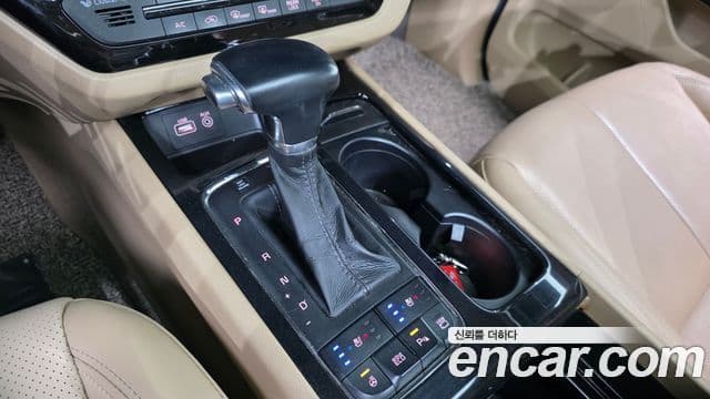 2016 Kia (Киа) All New Carnival — миниатюра 2