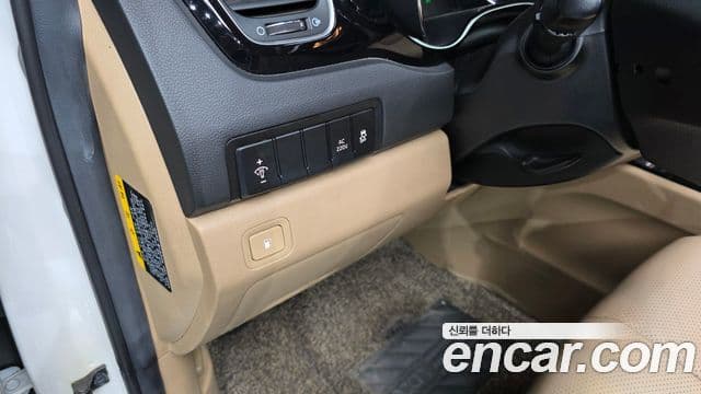 2016 Kia (Киа) All New Carnival — миниатюра 5