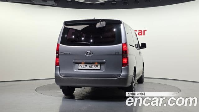 2016 Hyundai (Хёндэ) Grand Starex — миниатюра 9