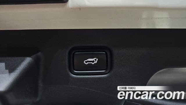 2023 Kia (Киа) EV6 — миниатюра 9
