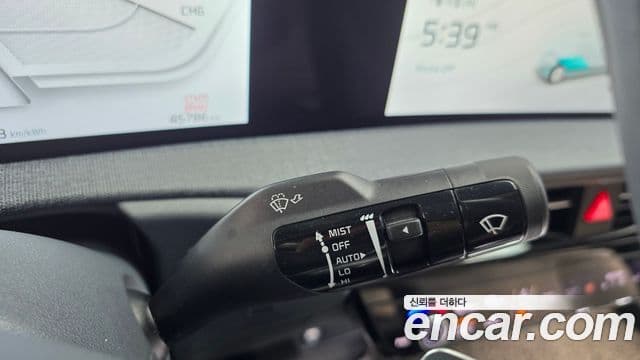 2023 Kia (Киа) EV6 — миниатюра 7