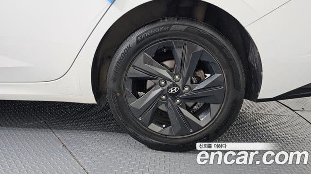 2020 Hyundai (Хёндэ) Avante (CN7) — миниатюра 4