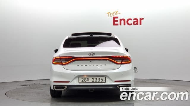2017 Hyundai (Хёндэ) Grandeur IG — миниатюра 9